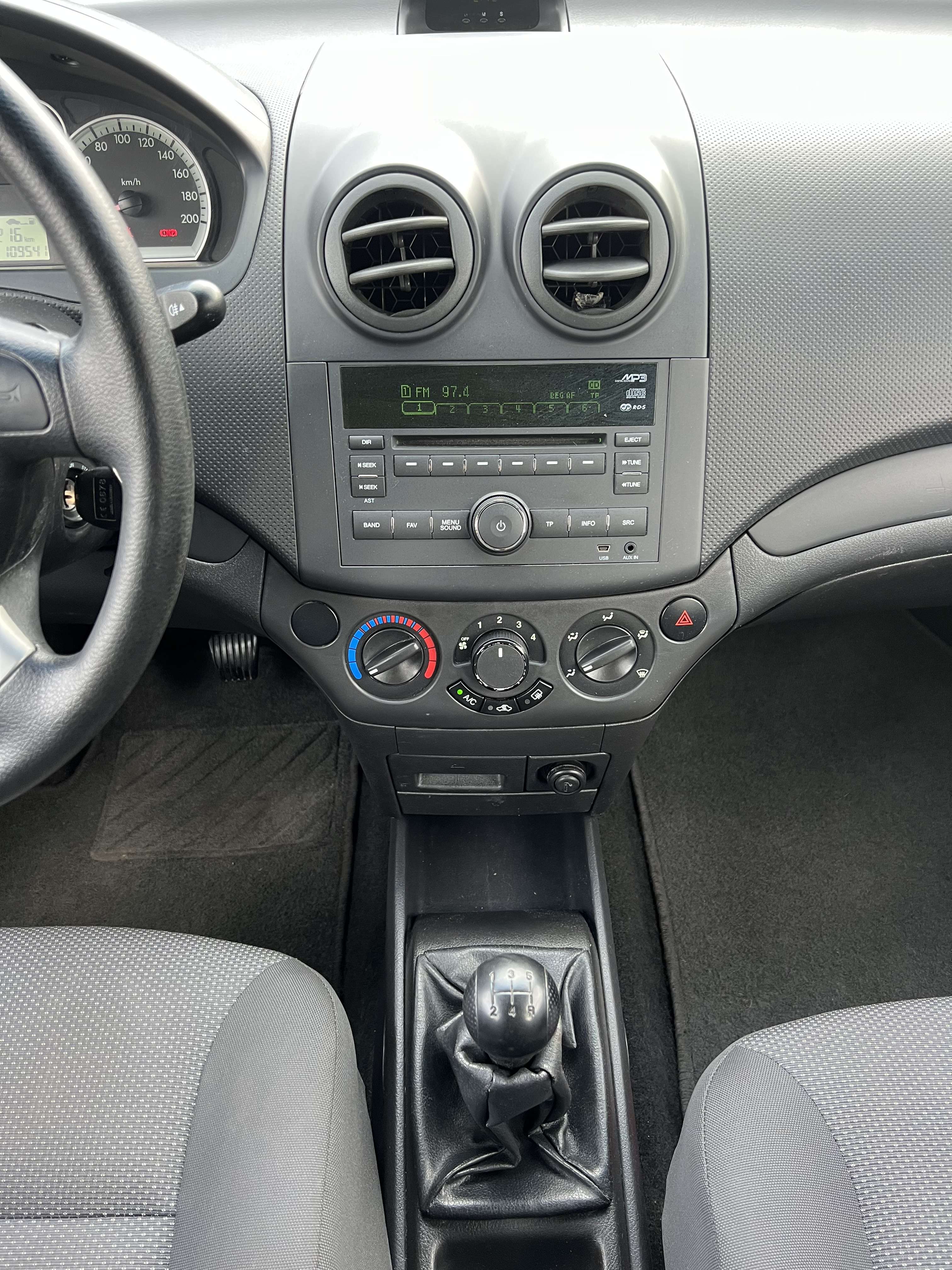 Chevrolet Aveo hatchback 1.2i*CLIMA*AUX*USB*garantie 12 mois