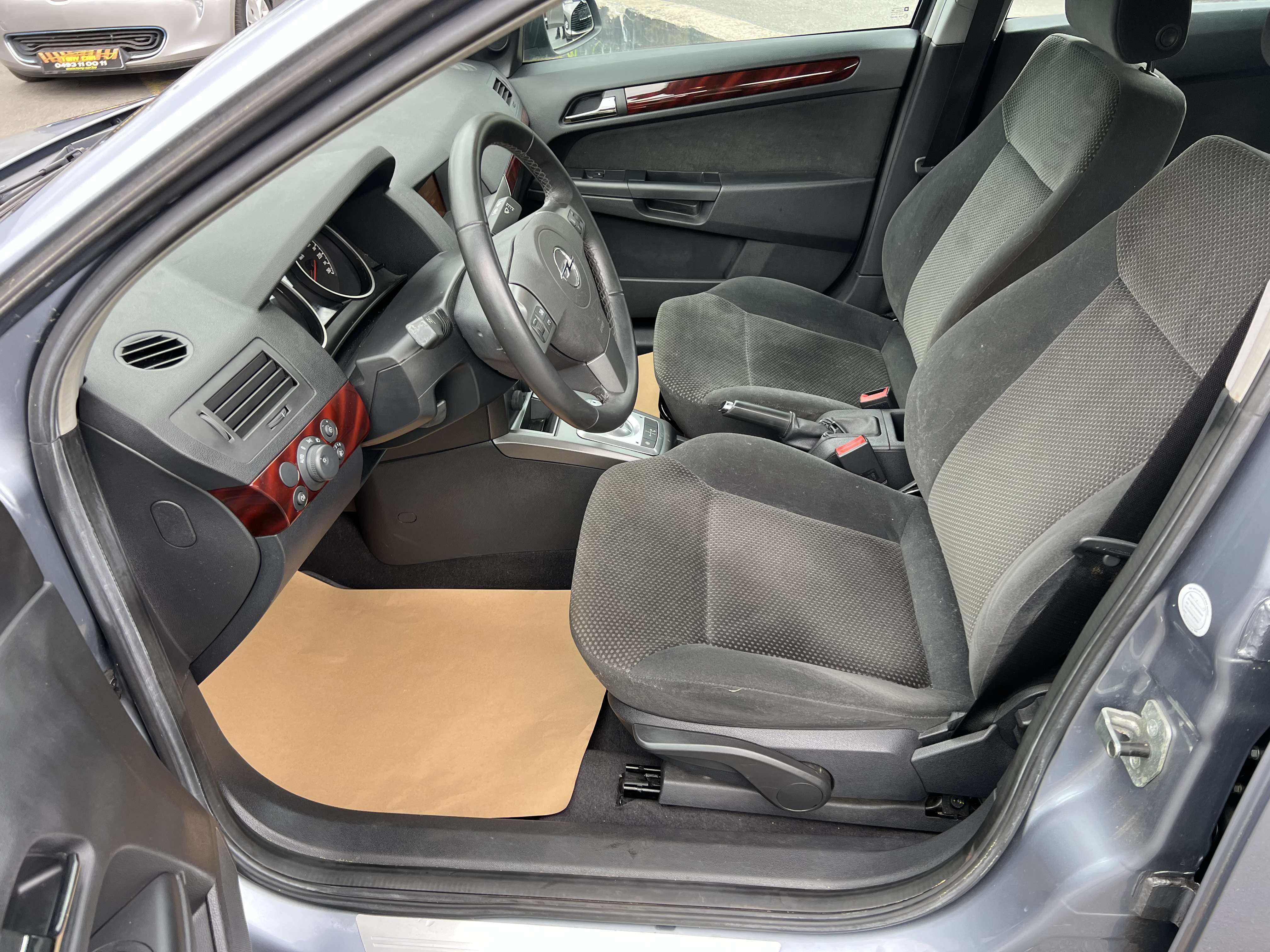 Opel Astra 1.6i 16v Elegance*boîte auto*CLIMA*JANTES*G 12M