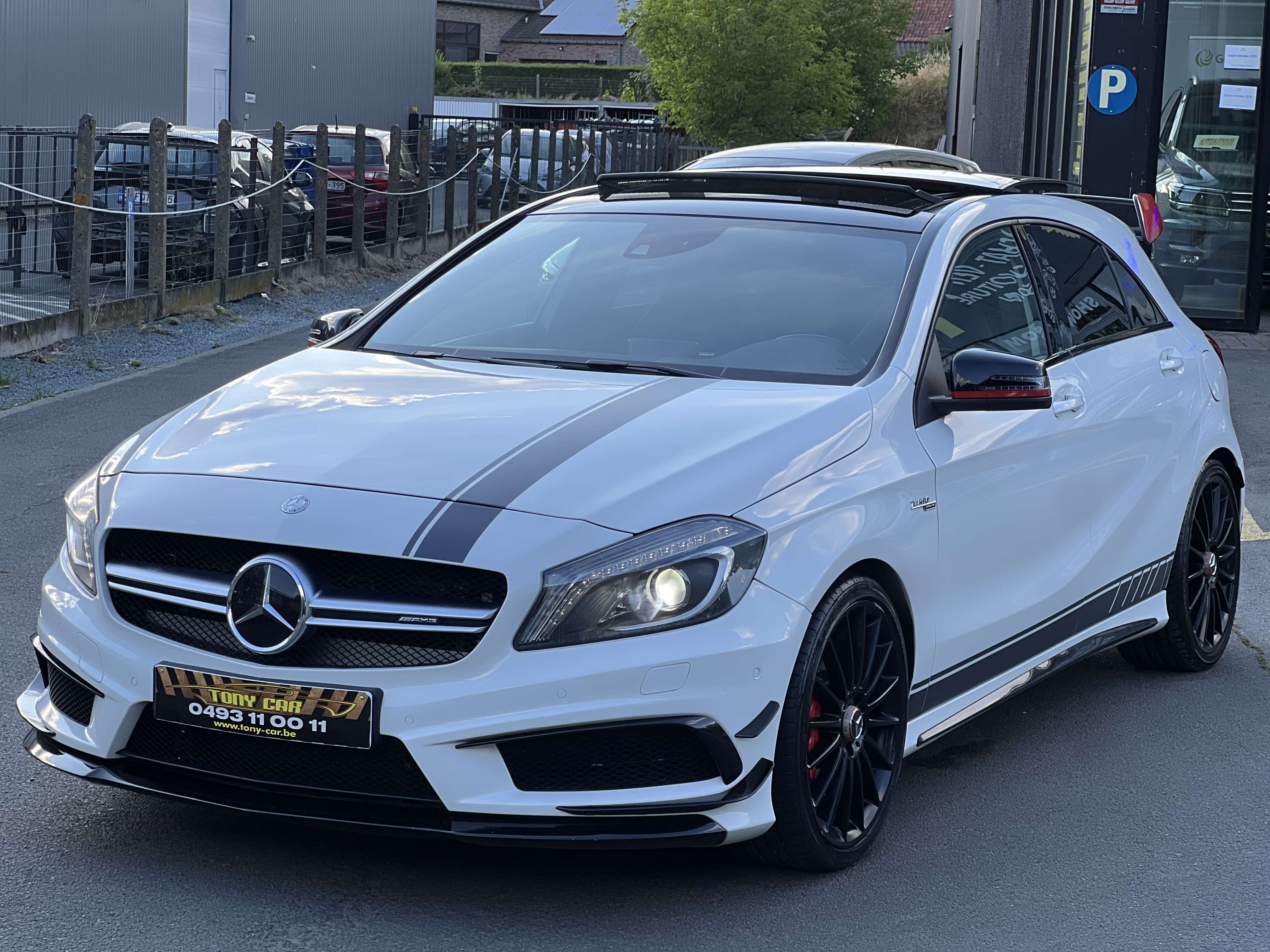 Mercedes-Benz A 45 AMG 4-Matic*NAVI*CAMERA*PANO*LED*Xénon*CUIR*