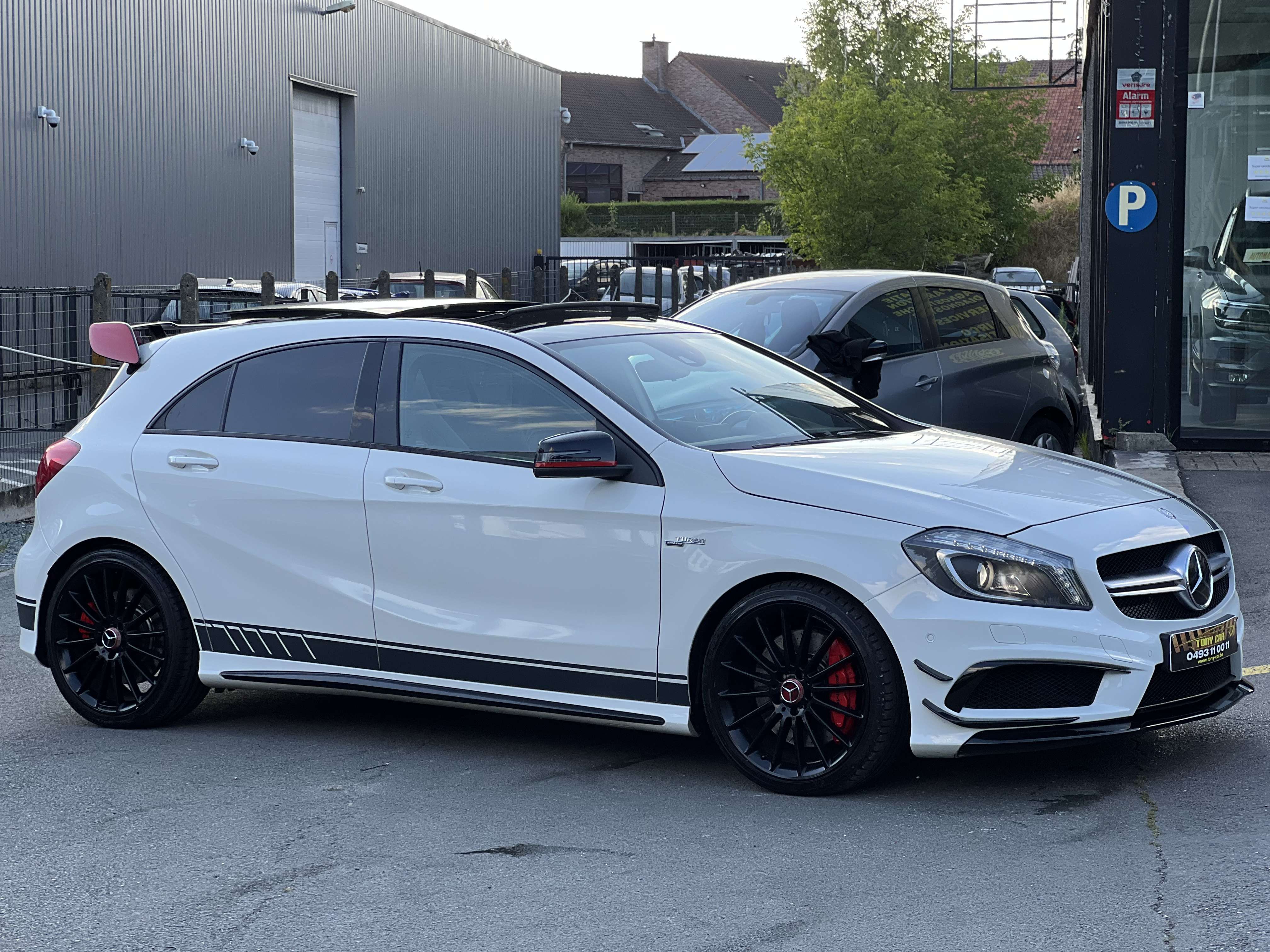 Mercedes-Benz A 45 AMG 4-Matic*NAVI*CAMERA*PANO*LED*Xénon*CUIR*