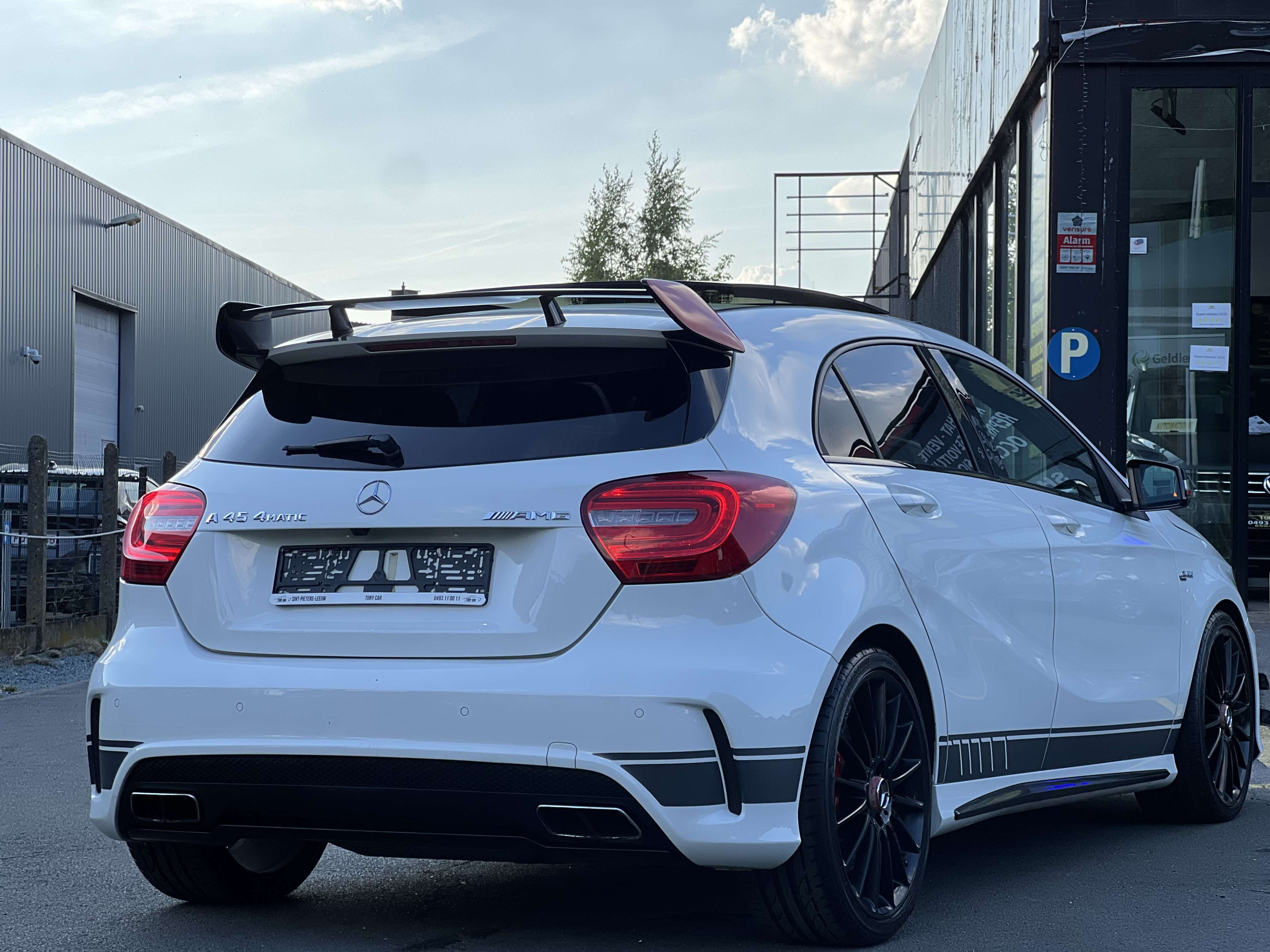 Mercedes-Benz A 45 AMG 4-Matic*NAVI*CAMERA*PANO*LED*Xénon*CUIR*
