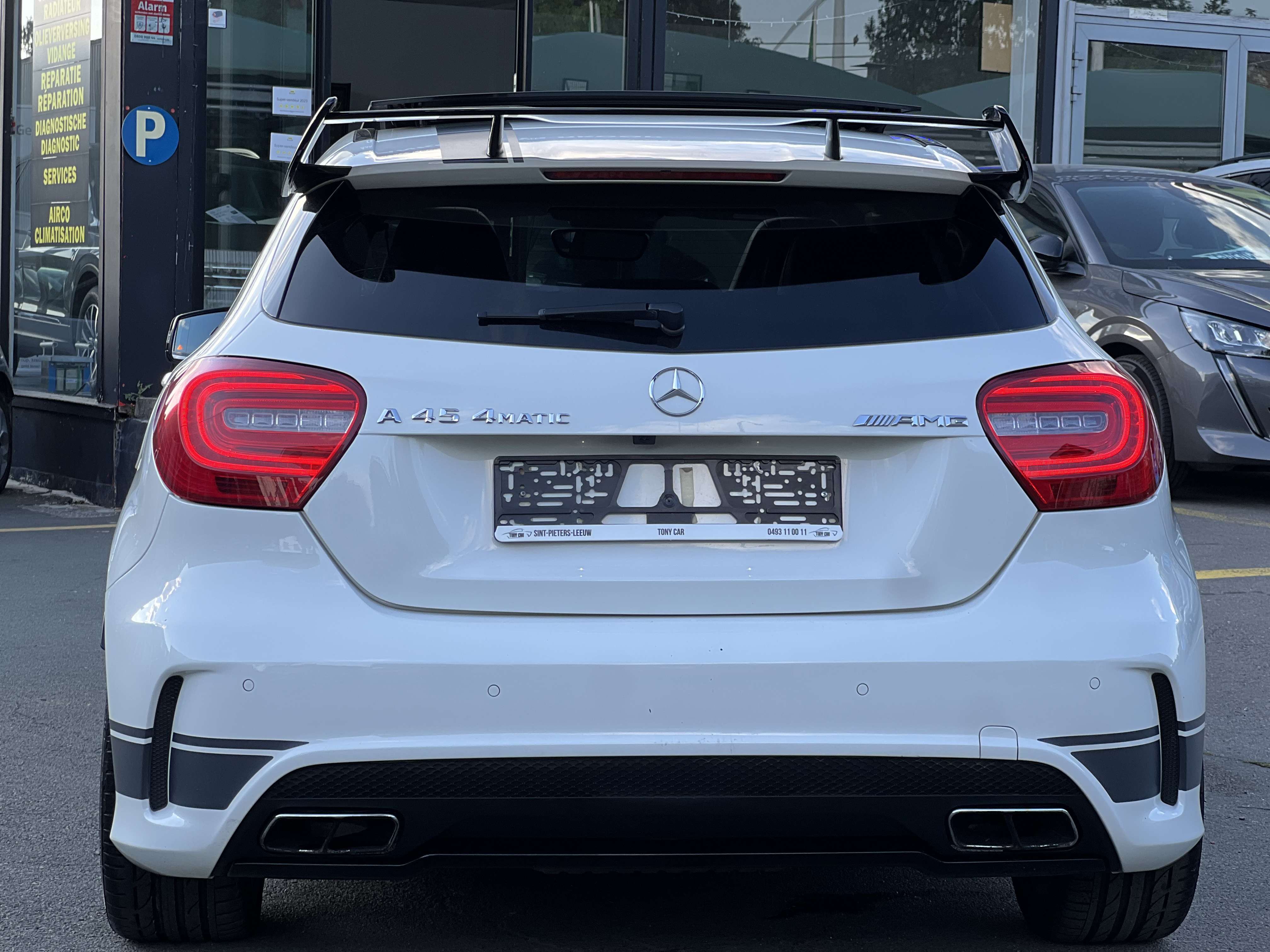 Mercedes-Benz A 45 AMG 4-Matic*NAVI*CAMERA*PANO*LED*Xénon*CUIR*