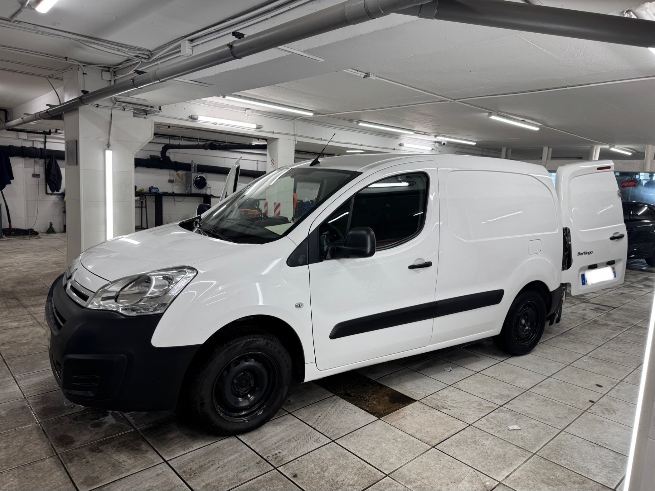Citroen Berlingo II (2) 1.6 HDI 75 BUSINESS
