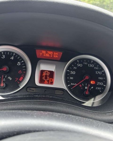 Renault Clio III (2) 1.6 110 XV DE FRANCE BVA 5P