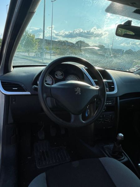 Peugeot 207 (2) 1.4 75 ACCESS 3P