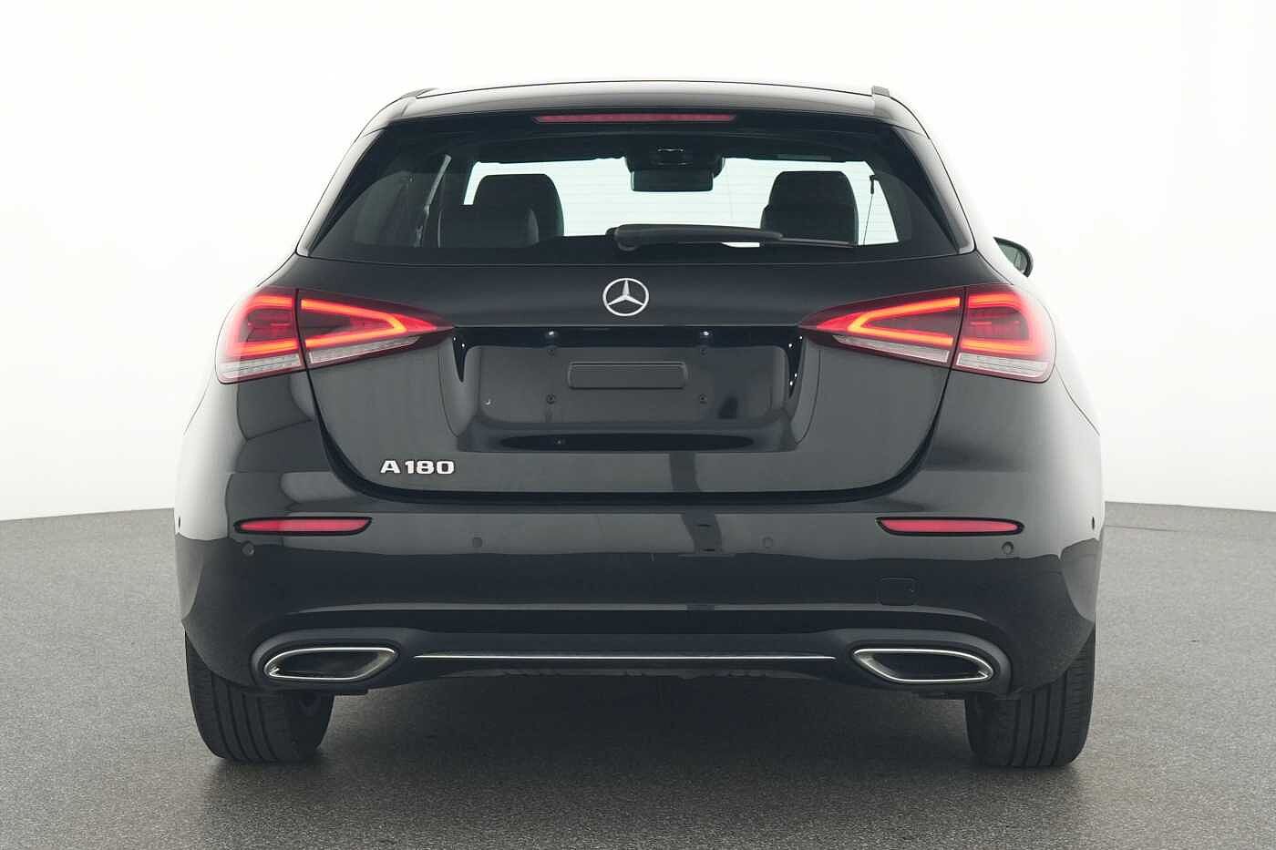 Mercedes-Benz A 180  ...