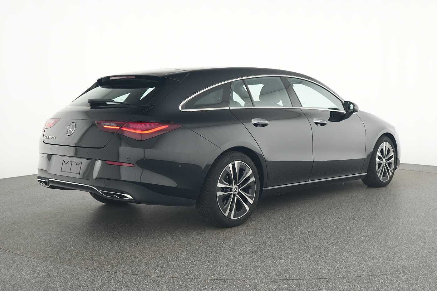 Mercedes-Benz CLA 180  d Shooting Brake