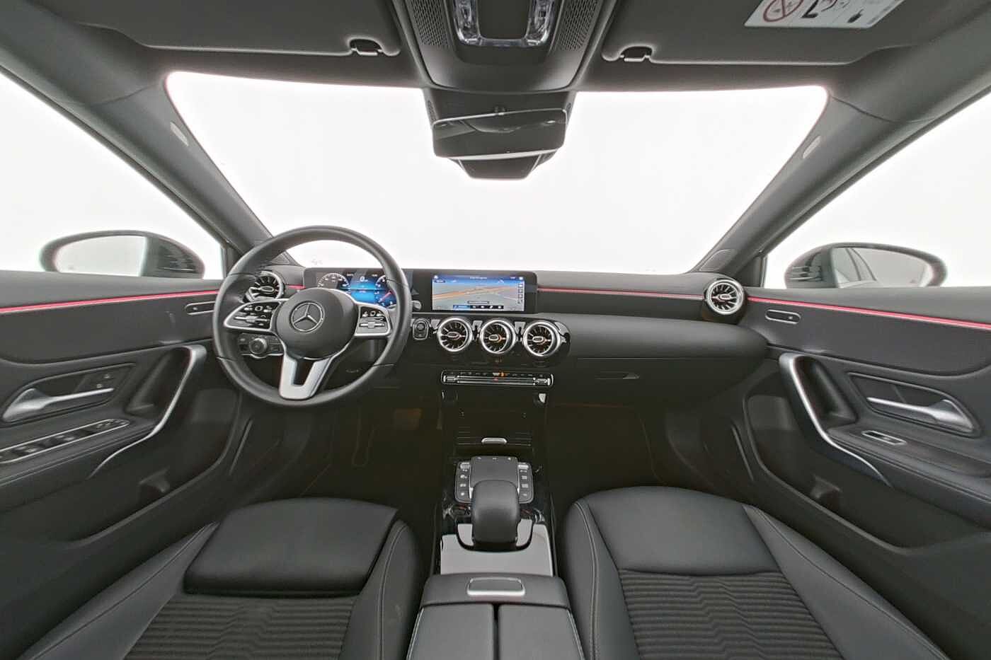 Mercedes-Benz A 180  ...