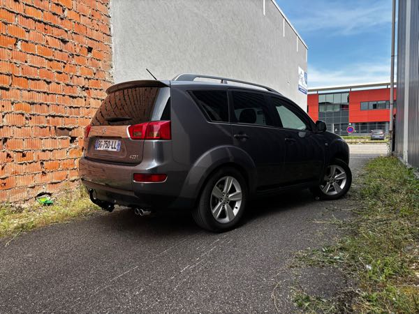 Peugeot 4007 Peugeot 4007 2.2 HDI 156 cv