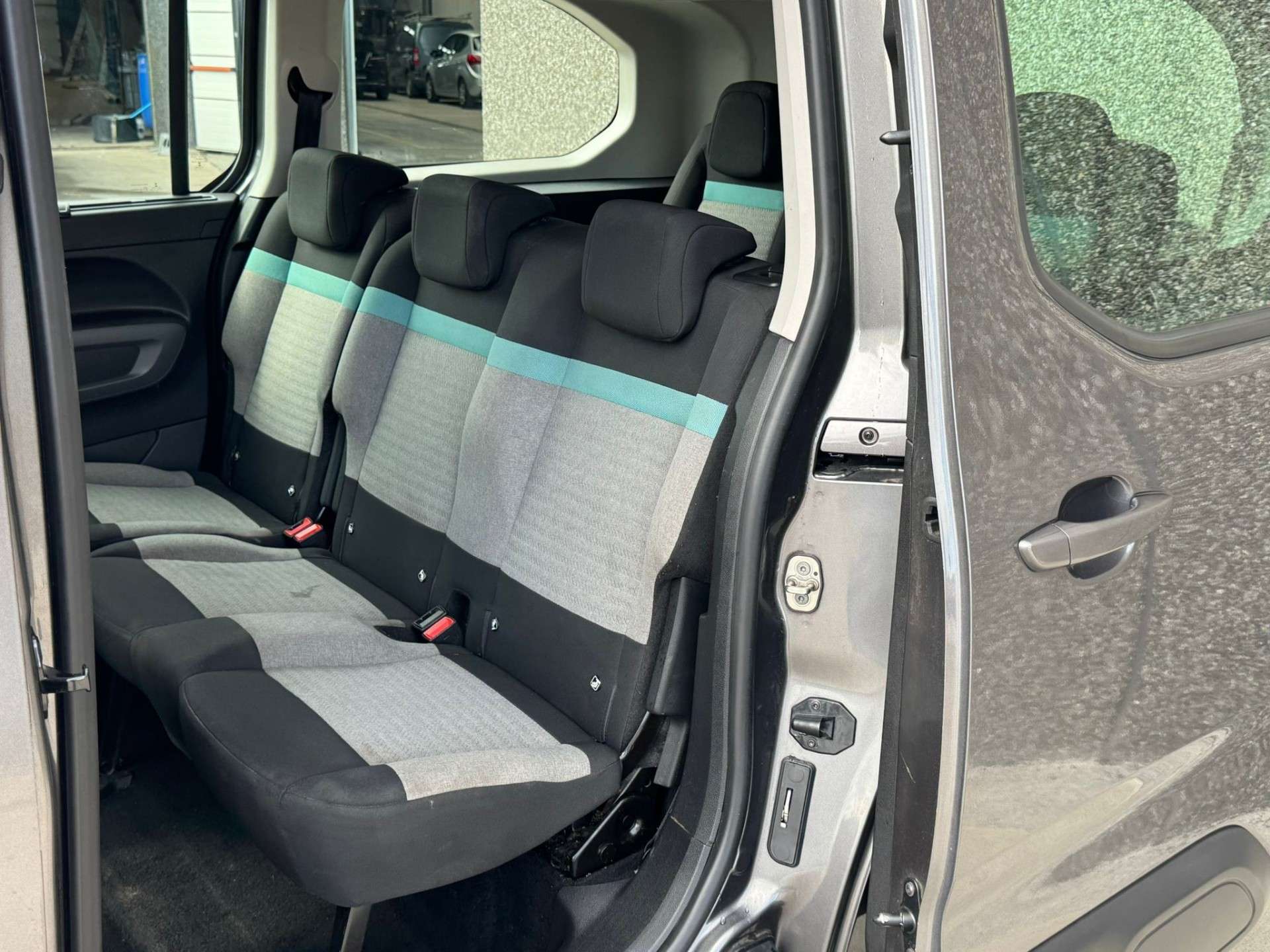 Citroen Berlingo 1.5 BlueHDi XL Feel /CARPLAY/GPS/USB/GARANTIE 12M