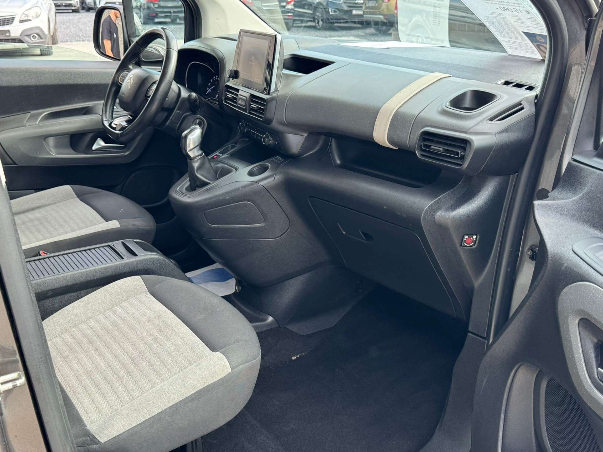 Citroen Berlingo 1.5 BlueHDi XL Feel /CARPLAY/GPS/USB/GARANTIE 12M