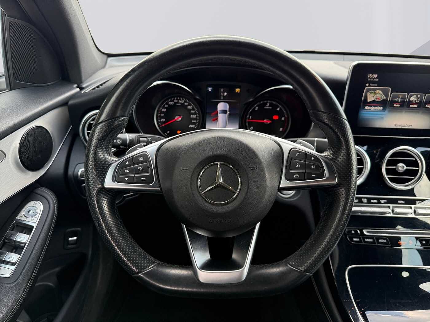 Mercedes-Benz GLC 220  d 4M AMG Line