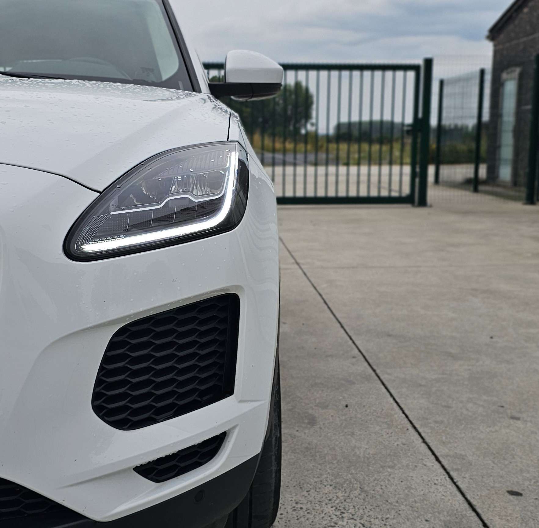 Jaguar E-Pace E-Pace 2.0 D AWD S - FULL