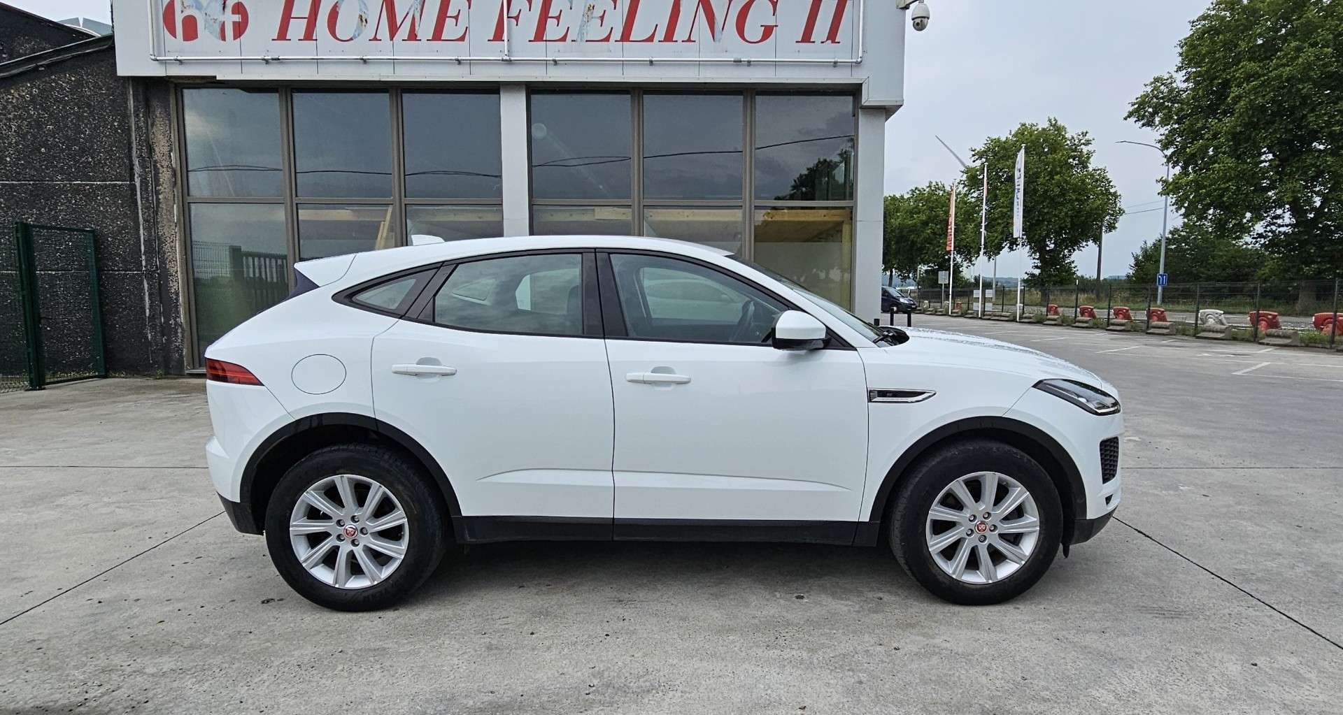 Jaguar E-Pace E-Pace 2.0 D AWD S - FULL