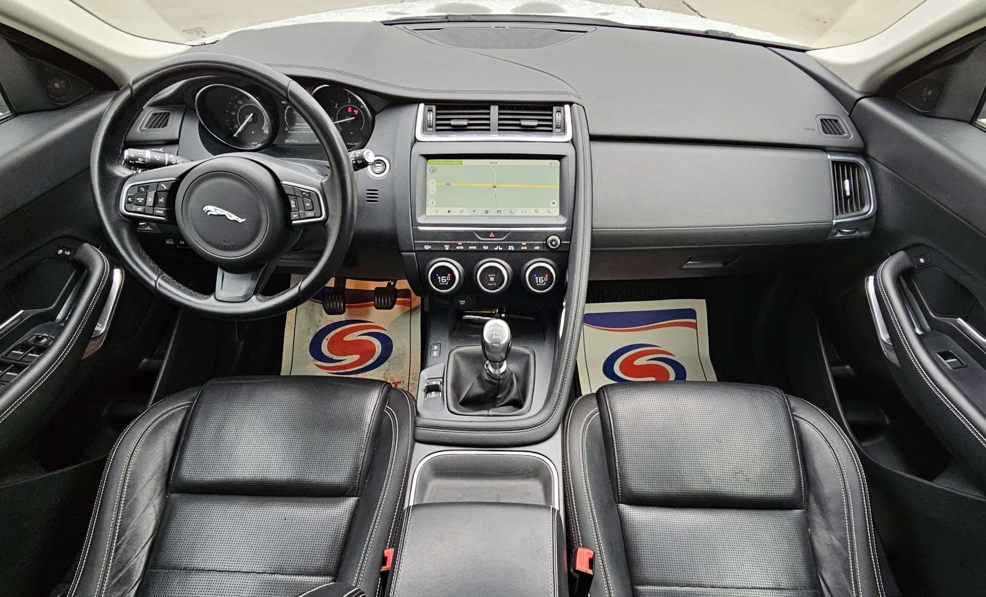 Jaguar E-Pace E-Pace 2.0 D AWD S - FULL