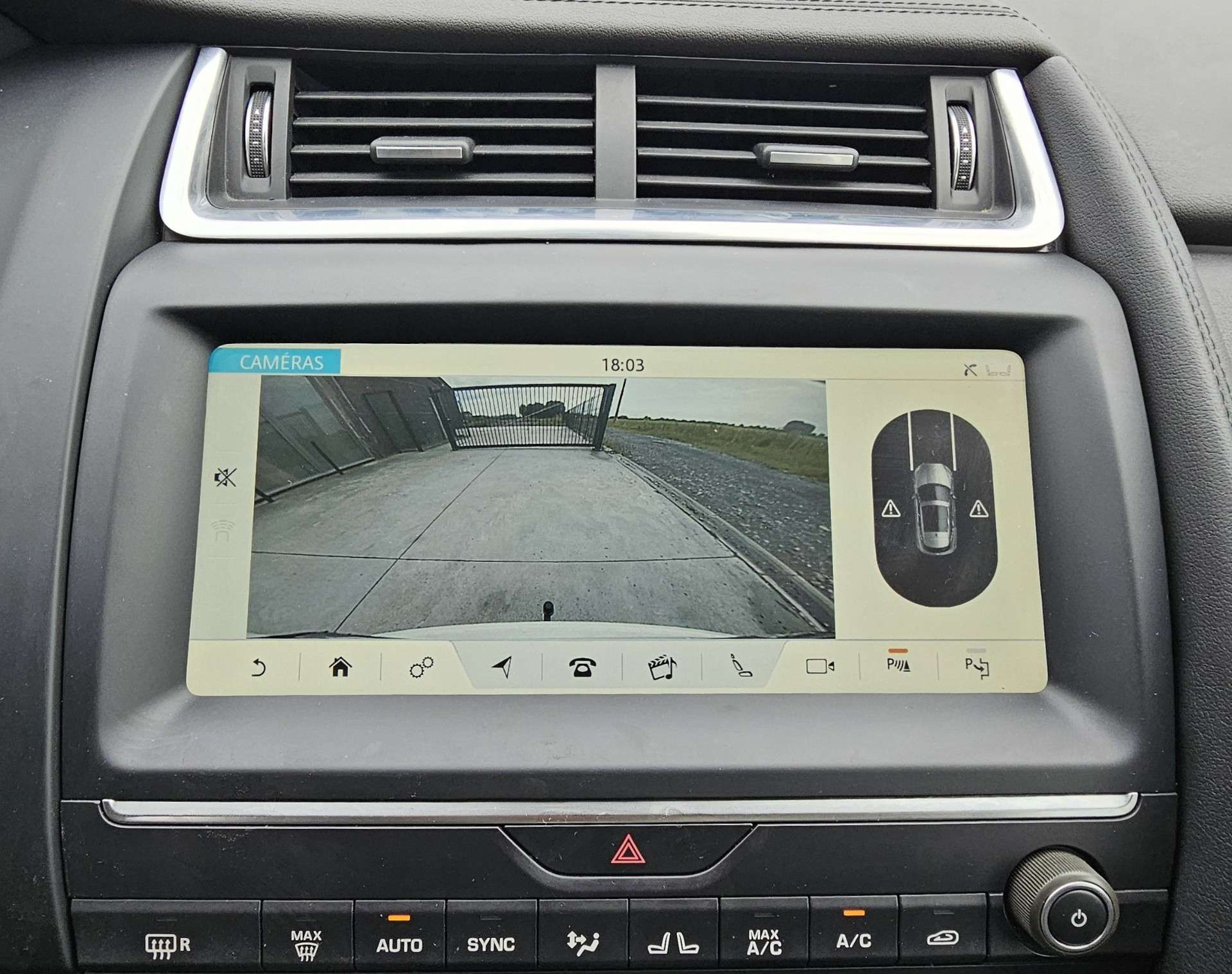 Jaguar E-Pace E-Pace 2.0 D AWD S - FULL