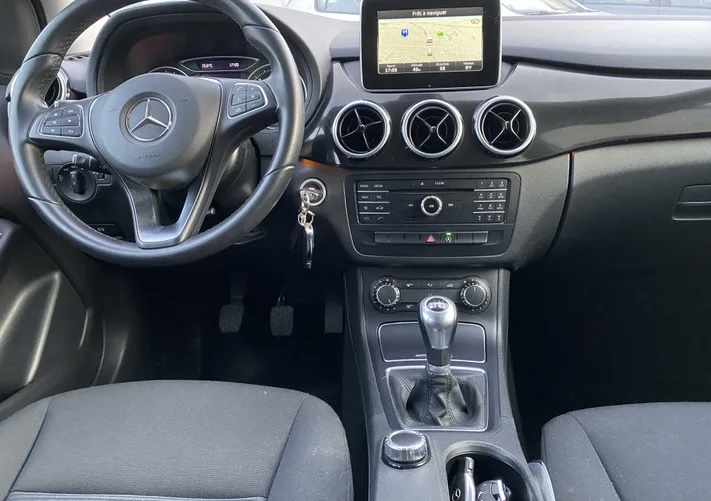 Mercedes-Benz Classe B II (2) 180 D INSPIRATION / 1MAIN /GARANTIE 12 MOIS