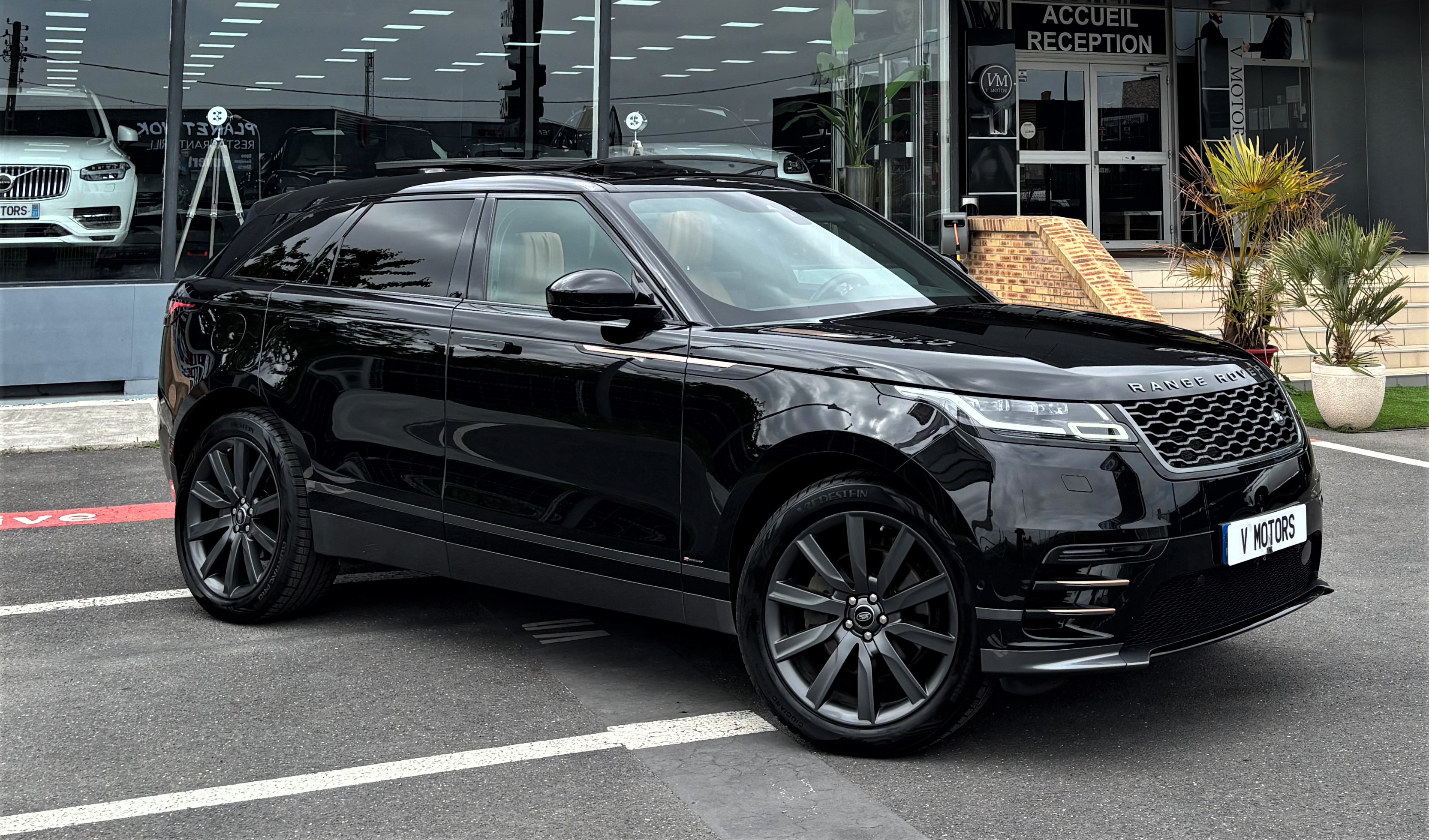 Land Rover Range Rover Velar D300 3.0 V6 R-DYNAMIC HSE 300 PERF HUD Pano Massage 1er Main