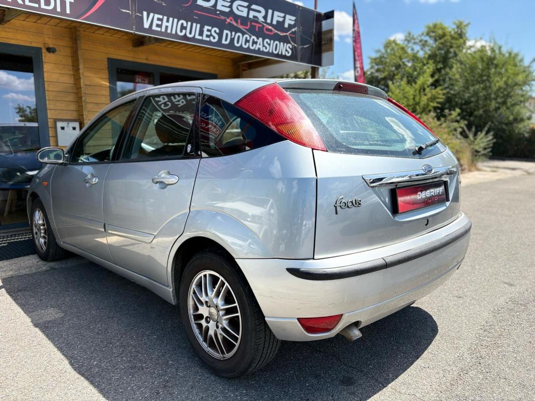 Ford Focus 1.8 TDCi - 100 Ambiente Pack