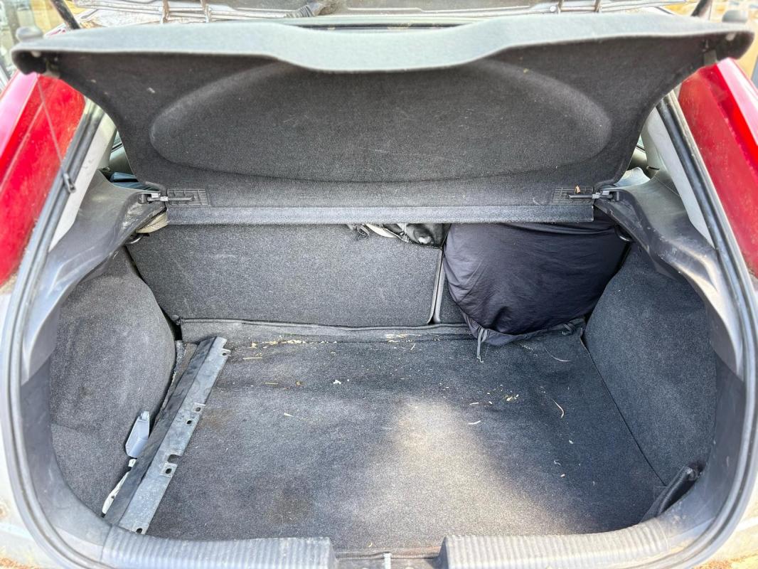 Ford Focus 1.8 TDCi - 100 Ambiente Pack