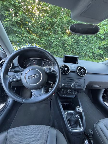 Audi A1 SPORTBACK 1.2 TFSI 86 S LINE