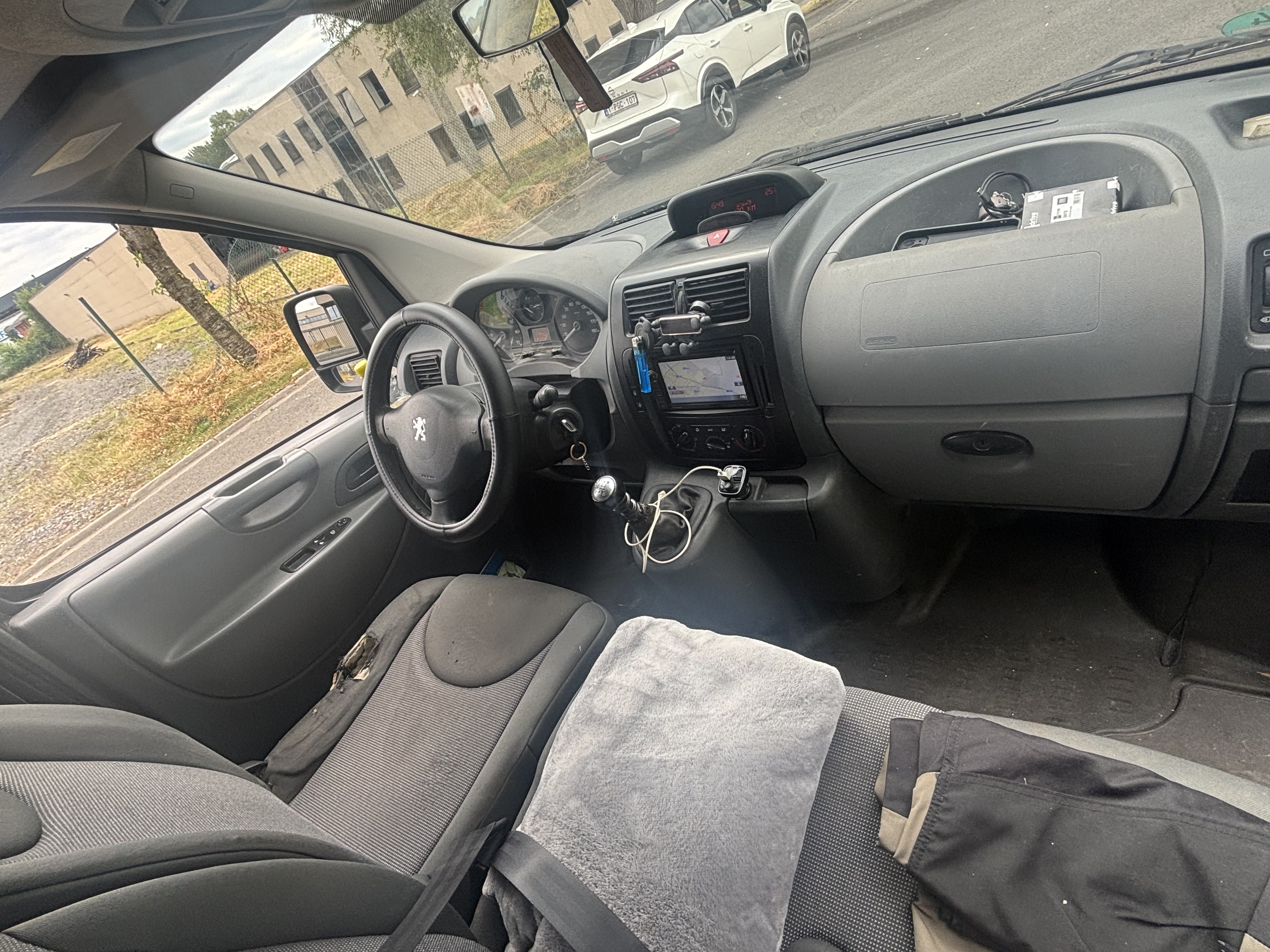 Peugeot Expert COMBI 2.0 HDI 110 8PL