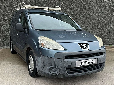 Peugeot Partner // 1.6 HDI // GALERIE DE TOIT // PETIT PRIX