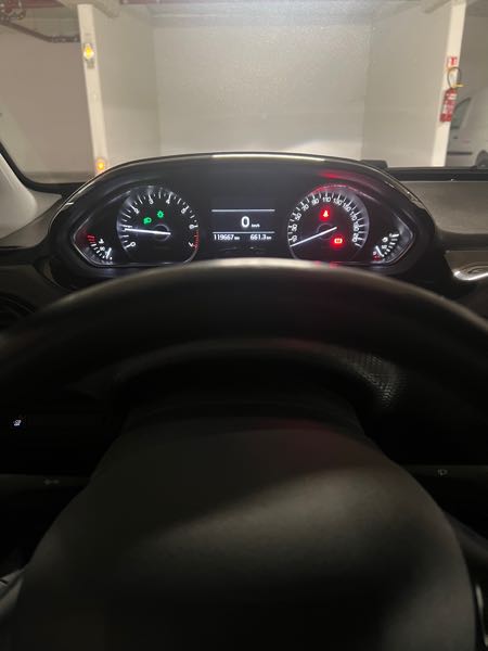 Peugeot 208 (2) 1.2 PURETECH 110 S&amp;S TECH EDITION 5P