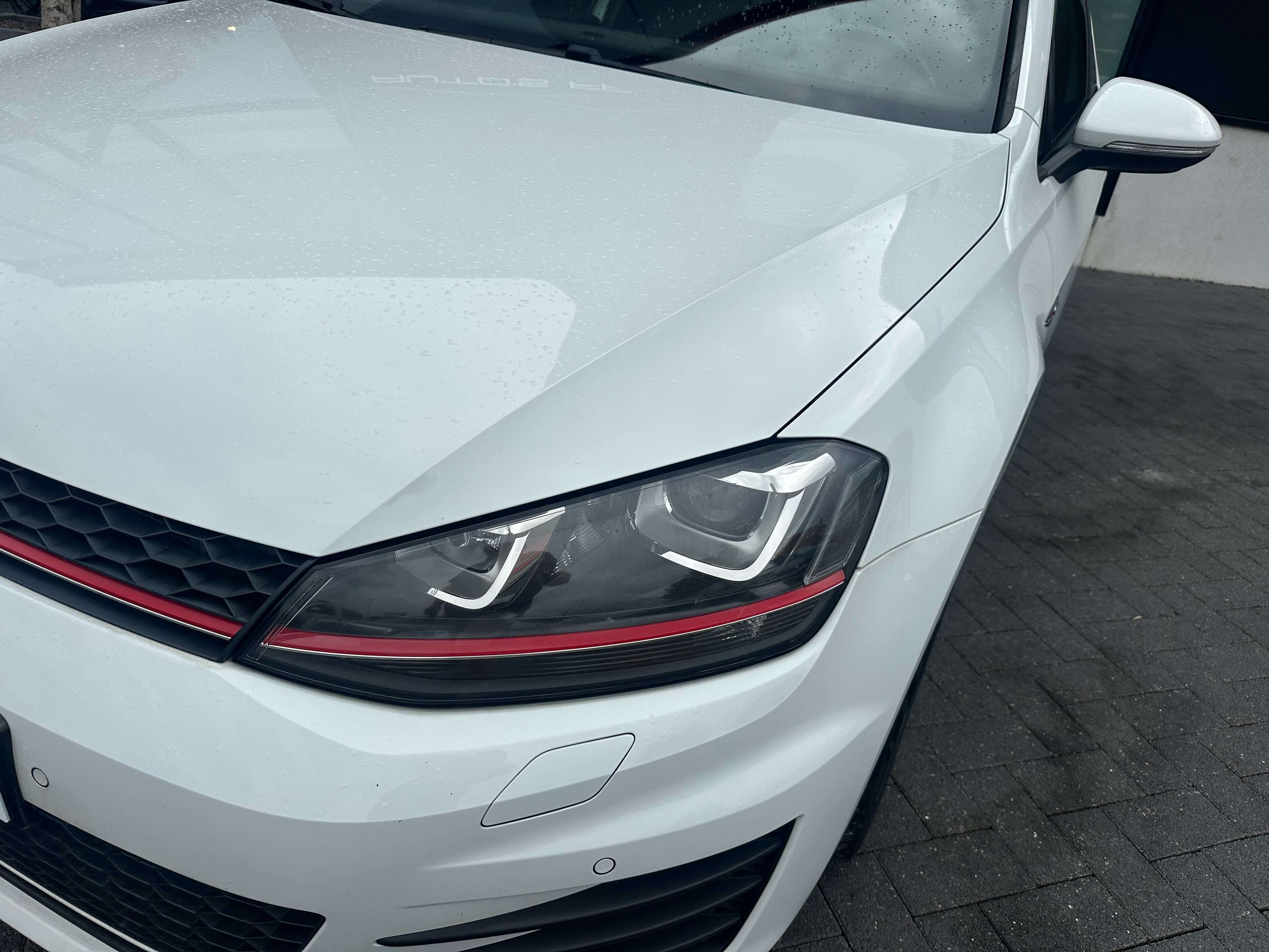 Volkswagen Golf GTI 20 GTI DSG Performance 19999 euro = Prix marchand