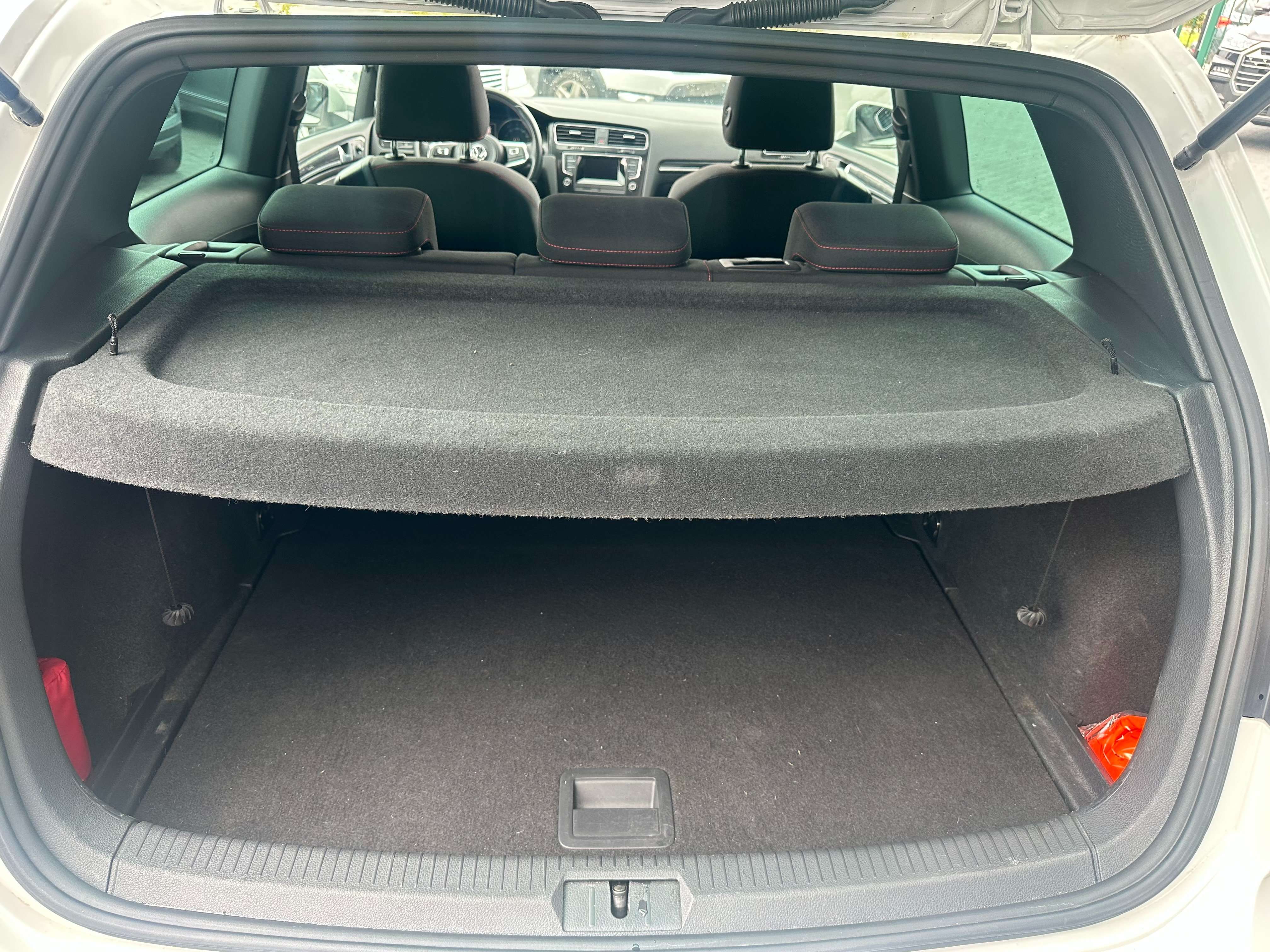 Volkswagen Golf GTI 20 GTI DSG Performance 19999 euro = Prix marchand