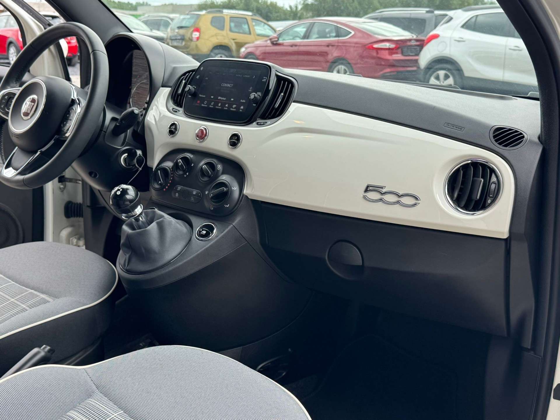 Fiat 500 1.2i // 37.000KM//CARPLAY//USB/GARANTIE 12M