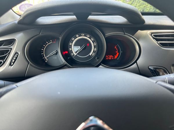 Citroen C3 II (2) 1.2 VTI 82 CONFORT
