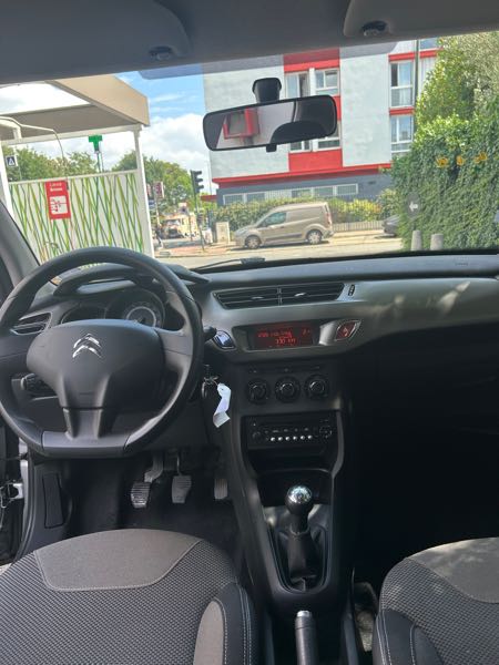 Citroen C3 II (2) 1.2 VTI 82 CONFORT