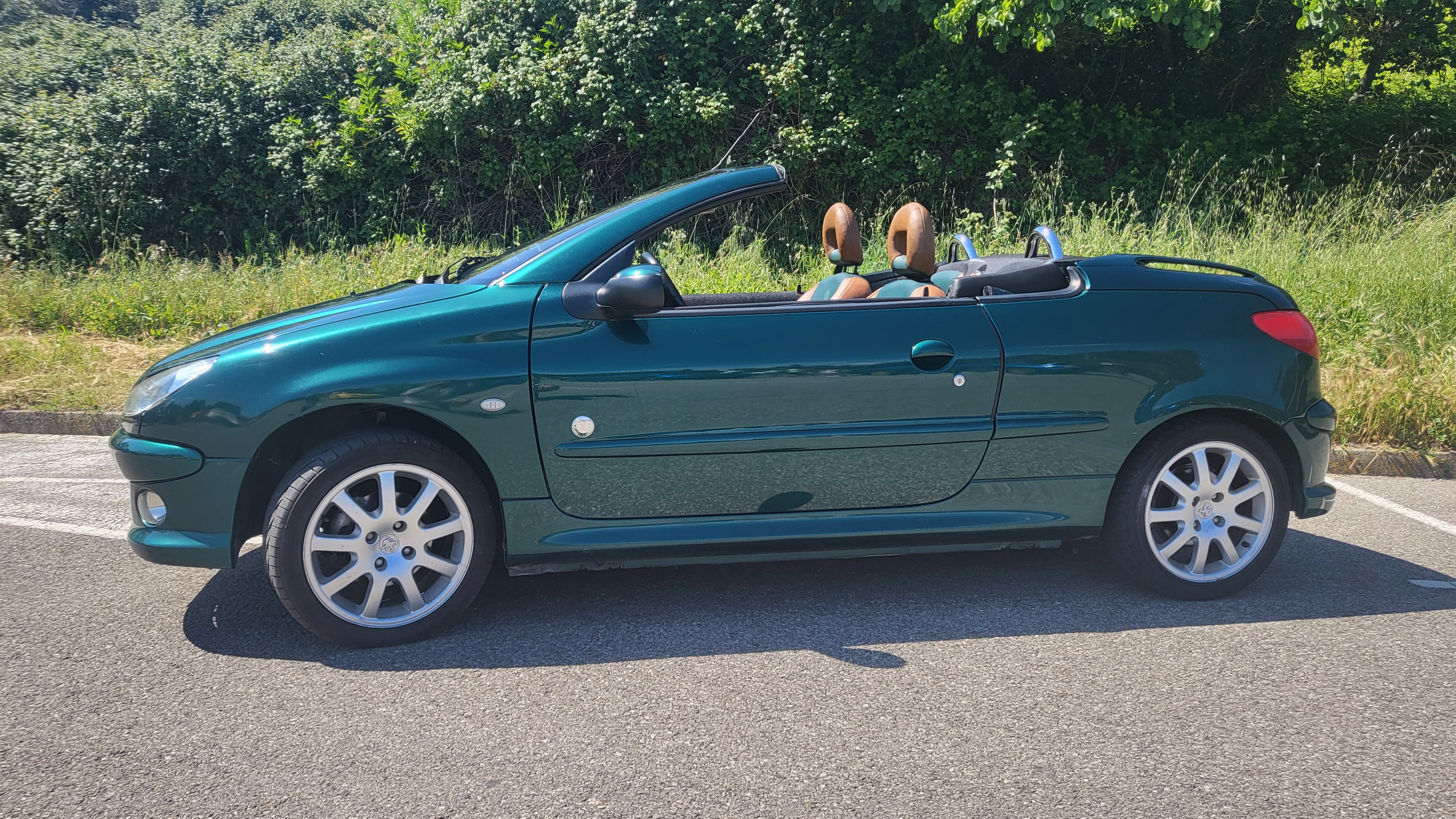 Peugeot 206 CC 2.0 16S ROLAND GARROS