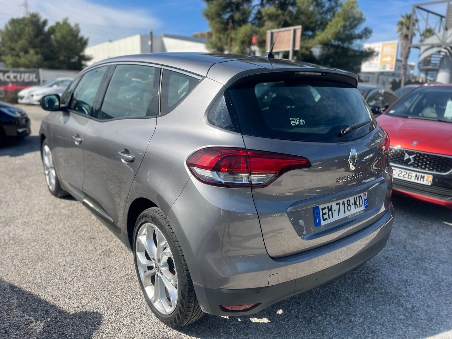 Renault SCENIC IV 1.5 DCI 110CH ENERGY BUSINESS EDC