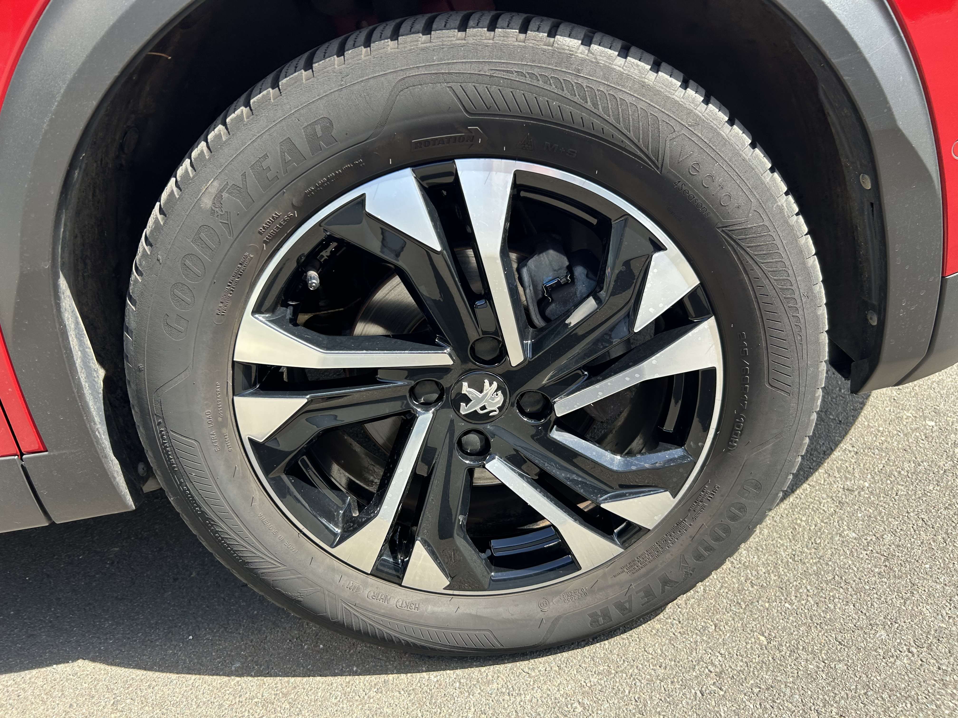 Peugeot 2008 1.2 PureTech GT S&S (EU6.4)