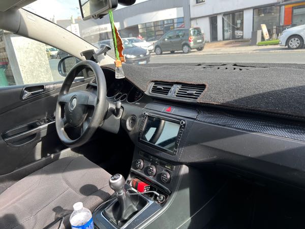 Volkswagen Passat VI 1.9 TDI 105 BLUEMOTION TECHNOLOGY CONFORTLINE