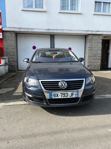 Volkswagen Passat VI 1.9 TDI 105 BLUEMOTION TECHNOLOGY CONFORTLINE
