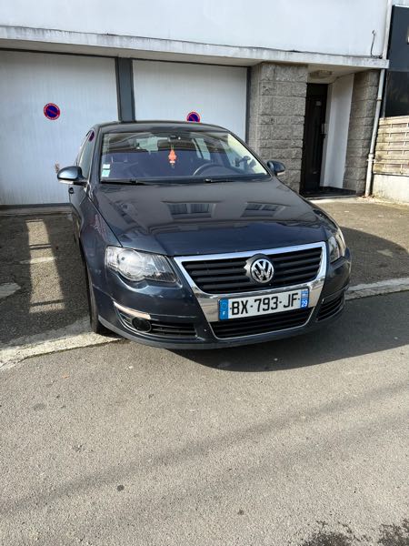 Volkswagen Passat VI 1.9 TDI 105 BLUEMOTION TECHNOLOGY CONFORTLINE