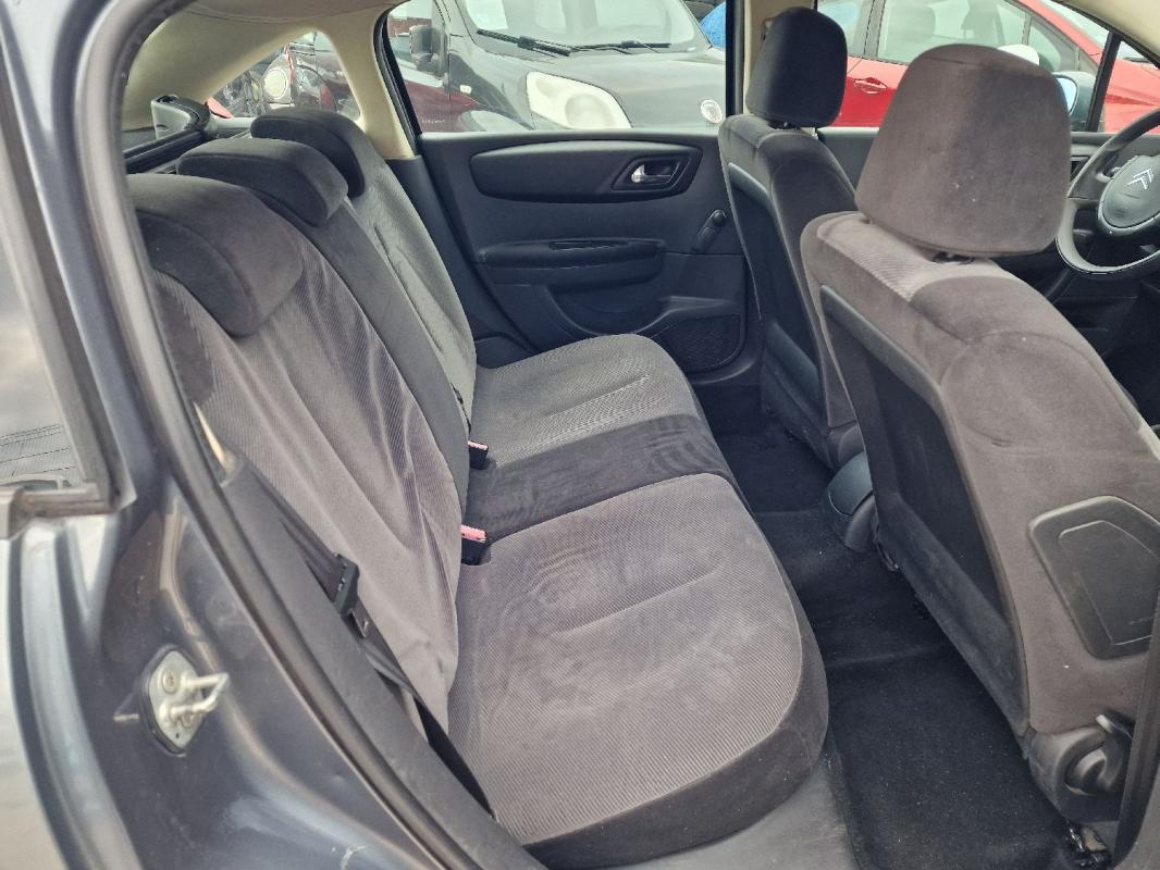 Citroen C4 I 1.6 HDi 1560cm3 90cv