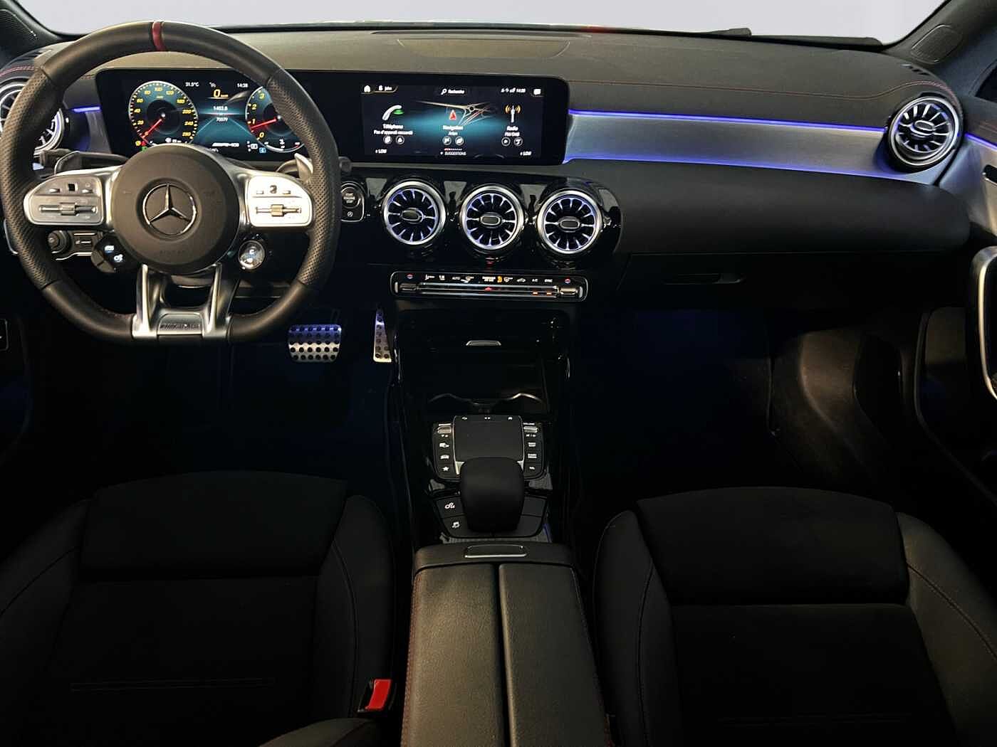 Mercedes-Benz CLA 35 AMG AMG CLA 35 4MATIC Coupé