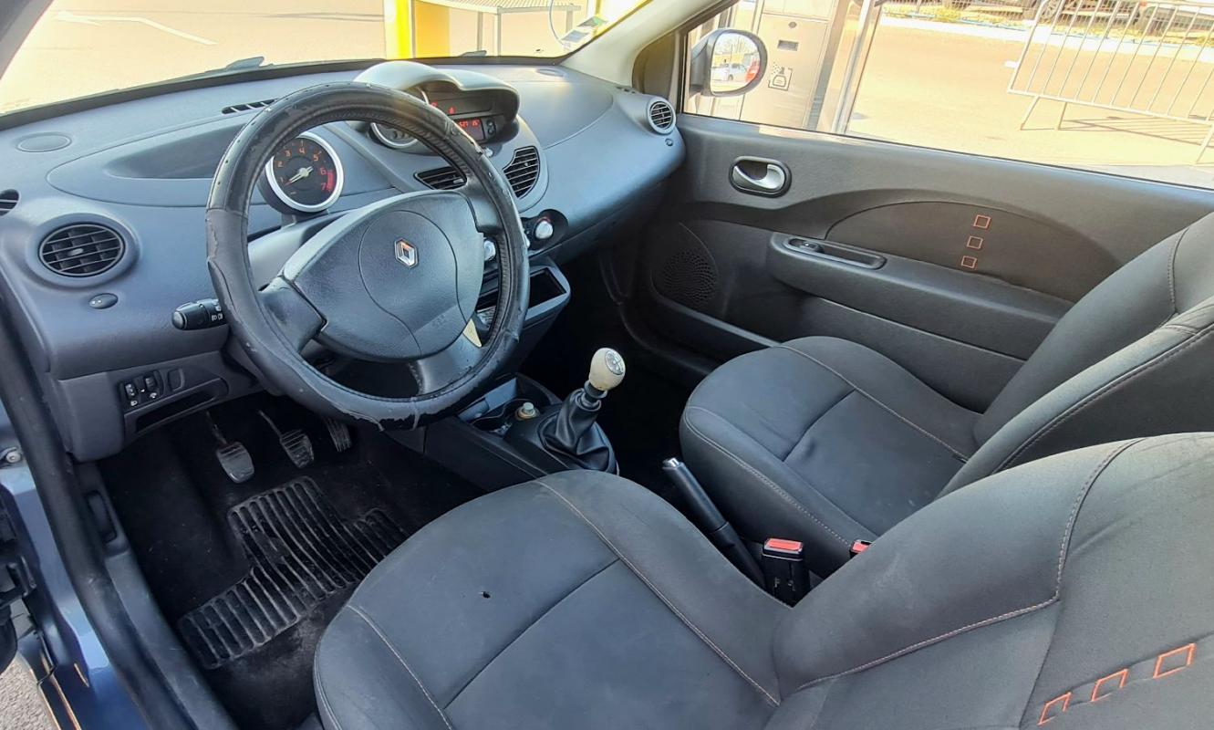 Renault Twingo II (CN0_) 1.2 16V (76Ch)