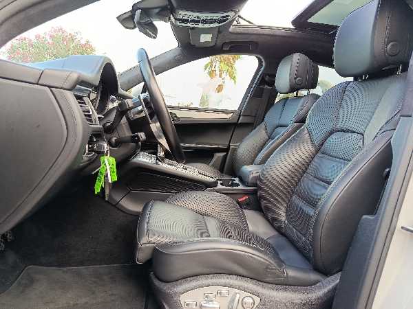 Porsche Macan (2) 3.0 440 TURBO
