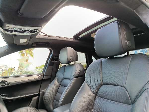Porsche Macan (2) 3.0 440 TURBO