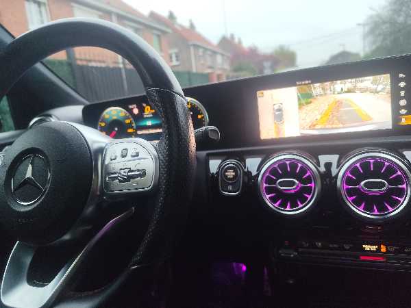 Mercedes-Benz Classe A IV BERLINE 200 AMG LINE 7G-DCT