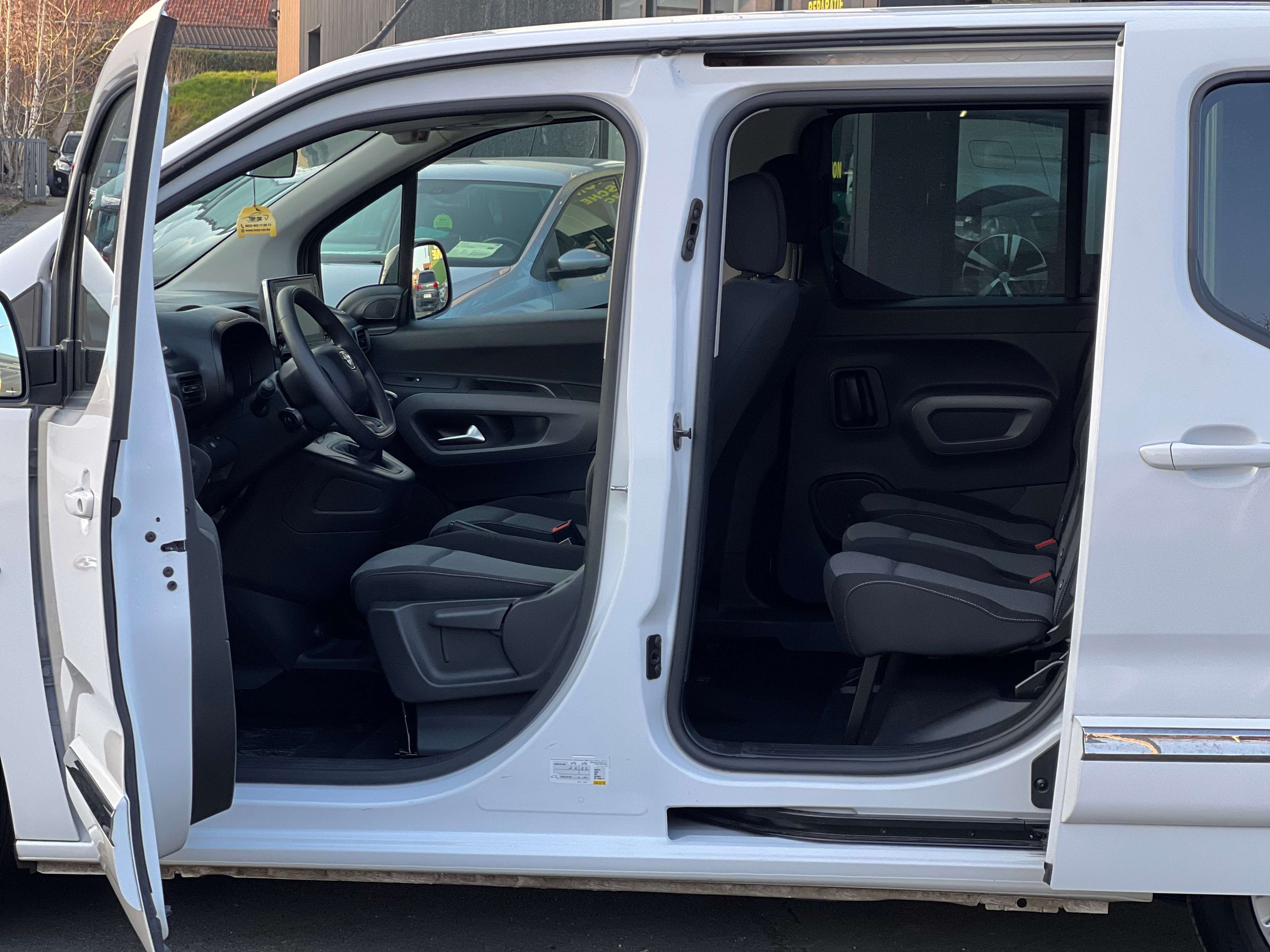 Toyota Proace City Proace City1 .2i Family5PL*NAVI*Android*USB*Bt