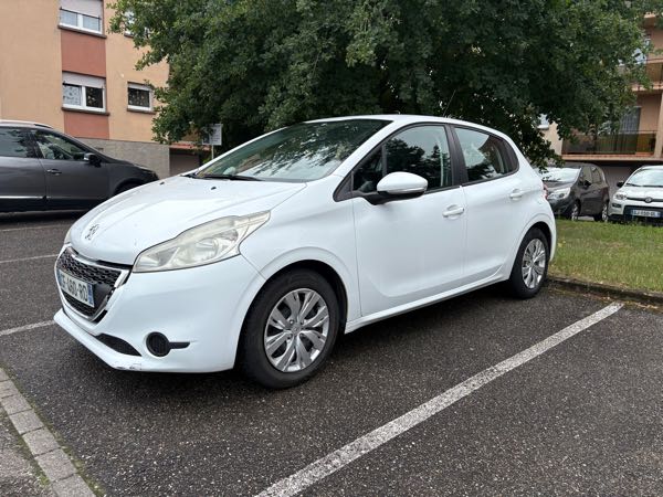 Peugeot 208 Peugeot 208 1.4 hdi 68cv