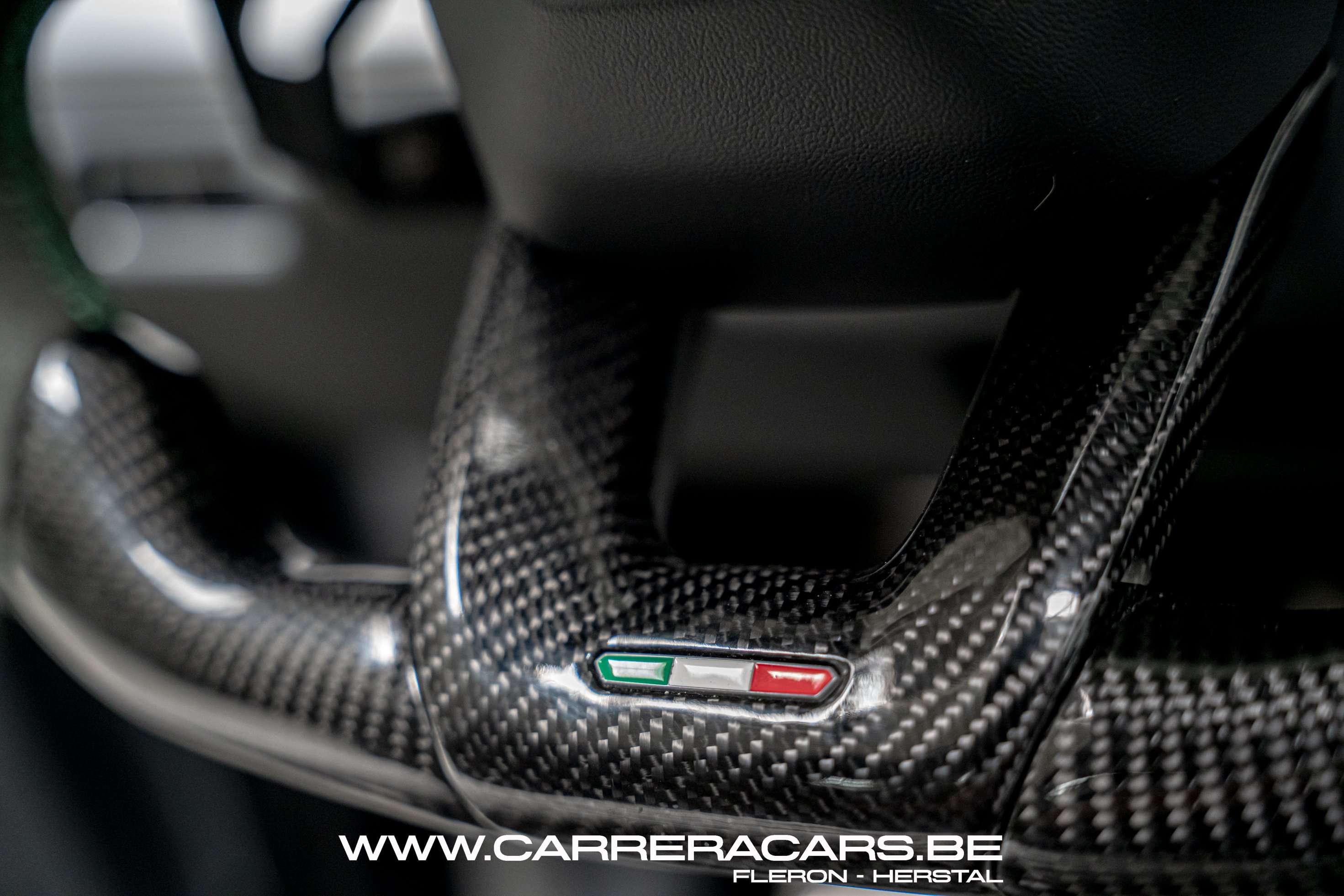 Lamborghini Urus 4.0BiTurbo V8*|CARBON*B&O*HUD*PANO*CERAMIC*GREEN|*