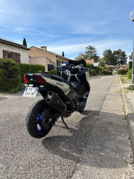 YAMAHA T-MAX SX SPORT EDITION