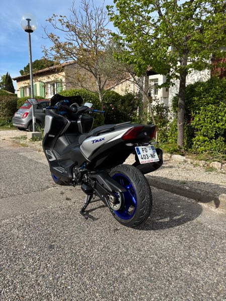 YAMAHA T-MAX SX SPORT EDITION